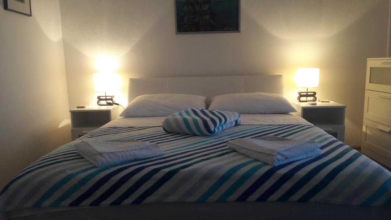 Apartman-Maja-Krk Krk Town Esterno foto