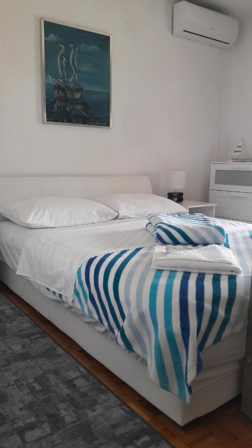 Apartman-Maja-Krk Krk Town Esterno foto