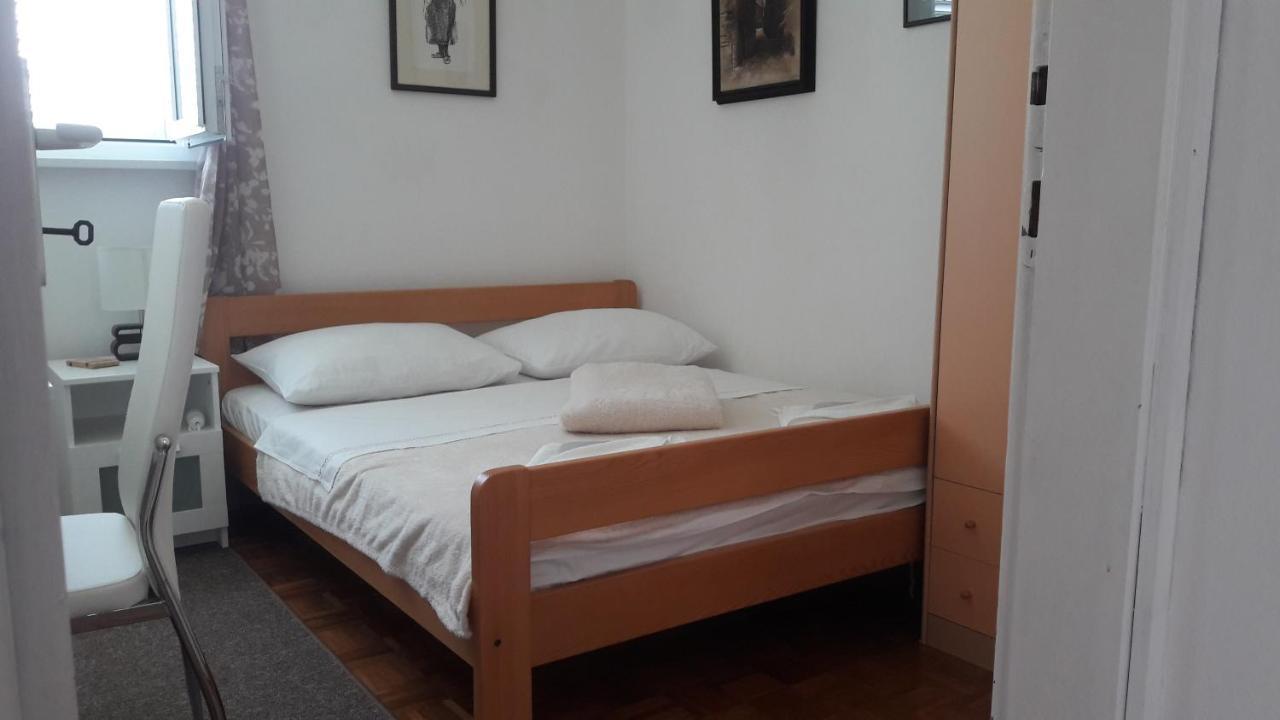 Apartman-Maja-Krk Krk Town Esterno foto