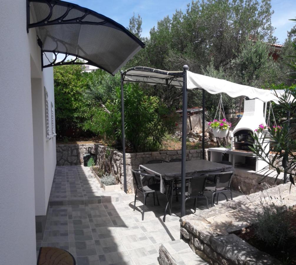 Apartman-Maja-Krk Krk Town Esterno foto