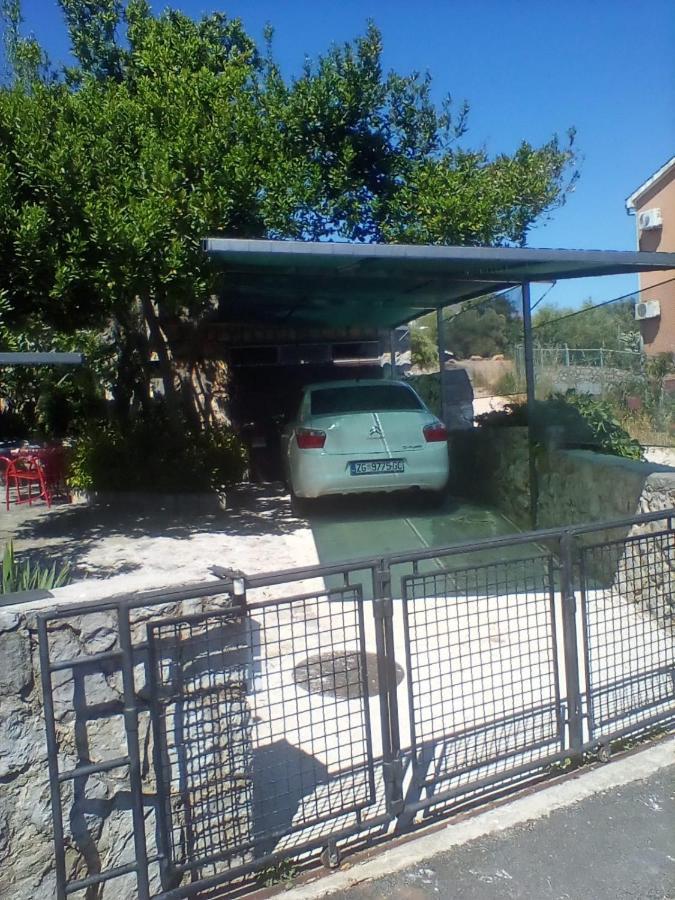 Apartman-Maja-Krk Krk Town Esterno foto